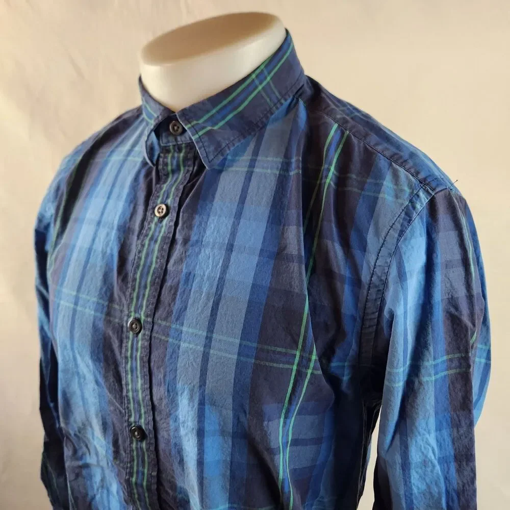 Banana Republic Shirt Mens Medium Blue Button Up Plaid Slim Fit Soft Wash Casual